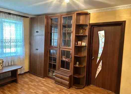 2 ком.кв., 38,8 м2, 1/2 этаж, Петровский р-н, ул. Рубинштейна, 2,5 млн руб Донецк