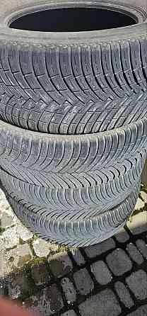 Продам Зимнюю резину Донецк