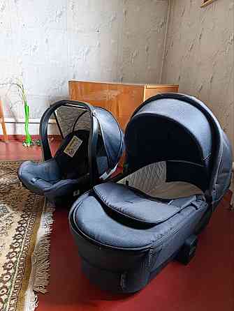 Коляска чёрная Донецк