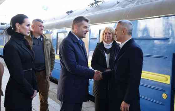 Которые наши книги, по 1300 Донецк