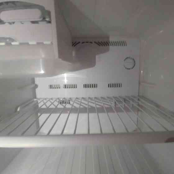 Продаю холодильник Макеевка