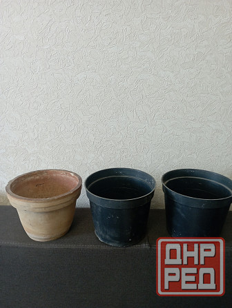 Горшки для цветов цена за три Макеевка - изображение 1