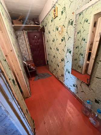 Продам 2х ком квартиру Макеевка Советский п Шахты 21 , 2 квартал Макеевка