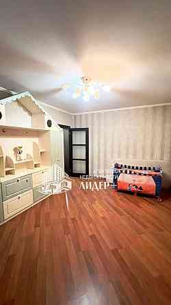 в аренду сдается 1к кв проспект партизанский (киевский район) на длительный срок 27 000рублей Донецк