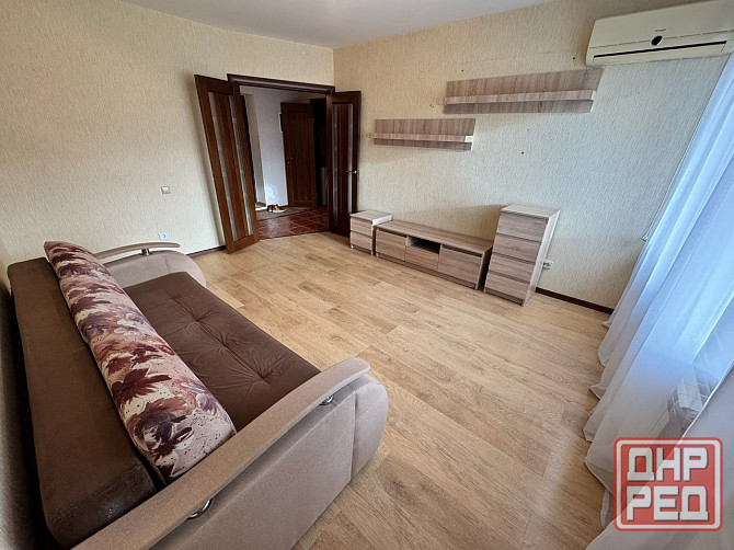 Сдаётся двухкомнатная квартира Буденновский район, площадь Буденного. Донецк - изображение 1