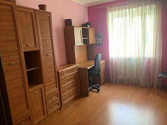 Сдаем свою двухкомнатную квартиру на длит срок. 54м.кв. Донецк, Цветочный, Заперевальная. Донецк