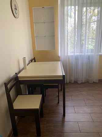 Сдаем свою двухкомнатную квартиру на длит срок. 54м.кв. Донецк, Цветочный, Заперевальная. Донецк