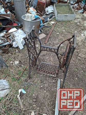 Станина для старинной швеной машины, Чугунное литье Макеевка - изображение 2