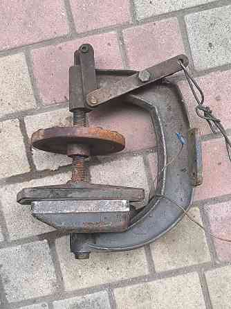 Струбцина для нагрева камеры или шины для горячей вулканизации для сырой резины Макеевка