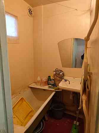 Продам 4к. бул. Шахтостроителей Донецк