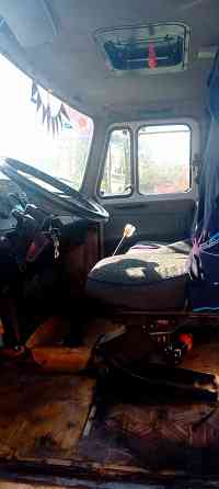 Продам автомобиль зил 5301 Мариуполь