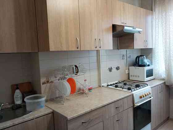 сдам свою 2х к. кварт. в киев. р-не, киевский рик, евро, новая мебель и техника Донецк