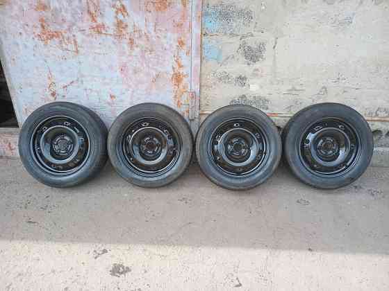 Продаю колёса р 15 ,в сборе,разболтовка 5 на 100, Донецк