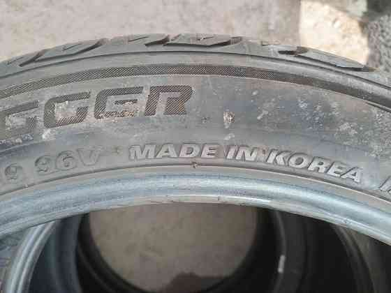 Продаю один скат 235 40 19 корея Донецк