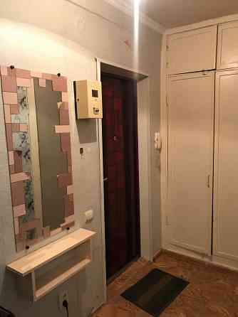 Продам 1ком Текстильщик ост 22 училище 2/5 в хор сост с мебелью и техникой Донецк