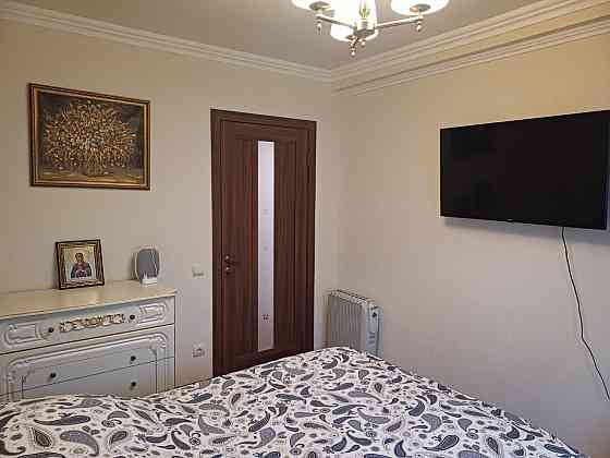 Продам 3-х комнатную квартиру, пр. Ильича, Грузия Донецк