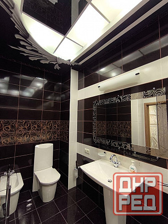 Шикарная 3-х комн. дизайнерская двухуровневая квартира в премиум-доме Ильича Донецк - изображение 9