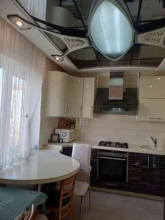 Продам 3 к квартиру с дизайнерским ремонтом в Калининском районе! Донецк