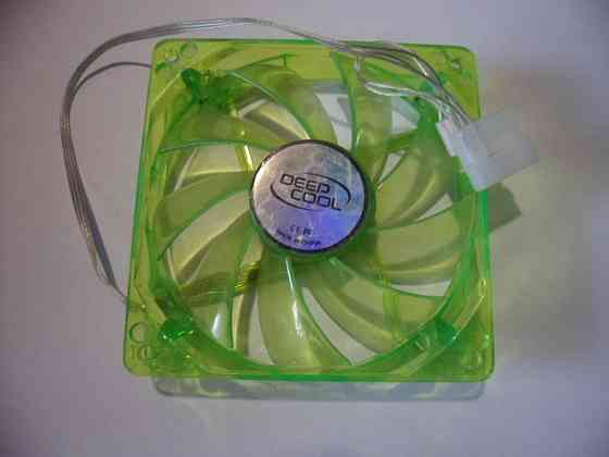 Кулер для компьютера 120 на 120 мм deepcool с подсветкой. Енакиево