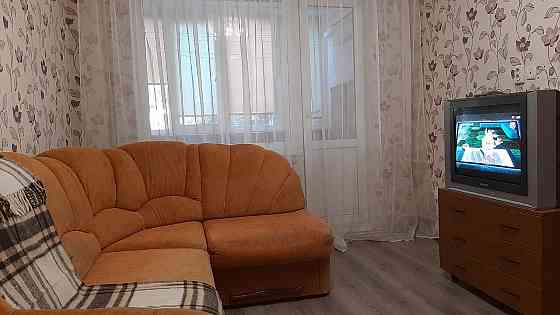 Аренда 2х комн. кв., 1-9этаж., Лоджия, ул.Петровского, ближе к Мосту, Текстильщик Донецк