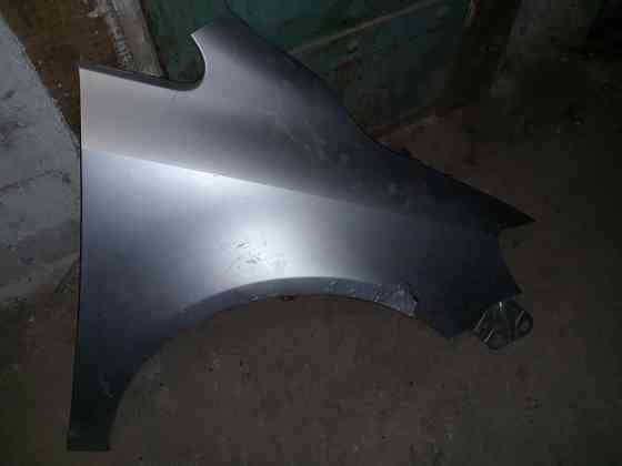 Крыло левое и правое Volkswagen Golf Plus I Донецк