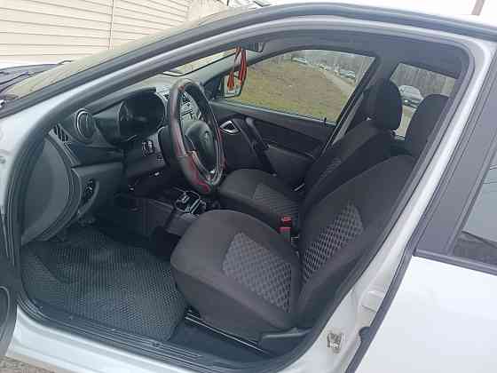 Лада гранта лифтбек Донецк