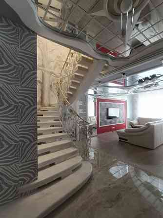 Продам элитную 3-х комн двухуровневую кв-ру 110 и в премиум доме Диск пр. Ильича Донецк