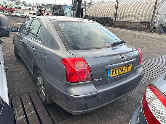 Разбор на запчасти Toyota Avensis 2 Донецк