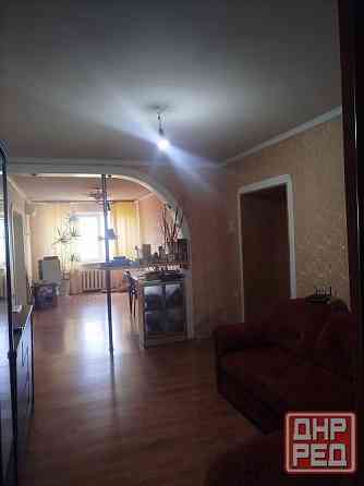 Продам пятикомнатную квартиру с индивидуальным отоплением Макеевка