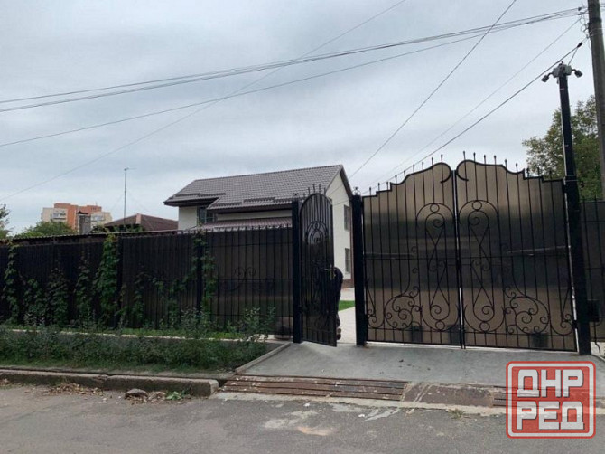 Продается двухуровневый дом мечты в Ленинском р-не, 150 м2 Донецк - изображение 1