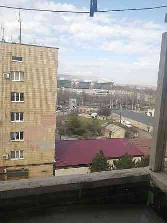 в продаже от собственника крупная квартира в самом центре города Донецк