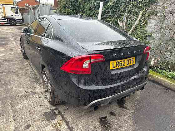 Разбор на запчасти Volvo S60 Донецк