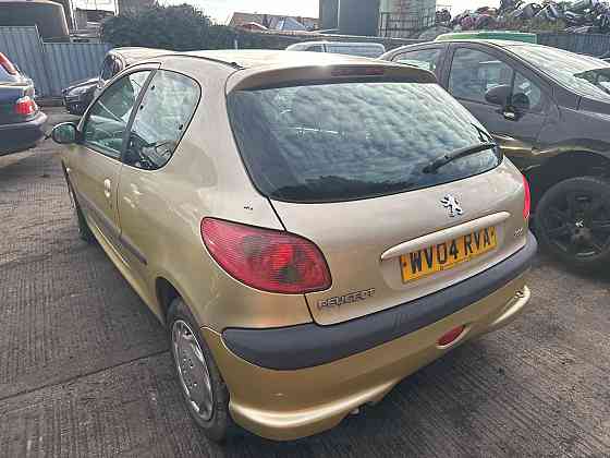 Разбор на запчасти Peugeot 206 Донецк