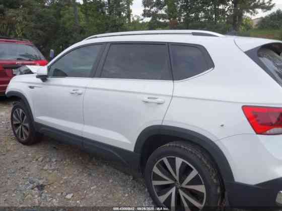 Разбор на запчасти Volkswagen Taos Донецк