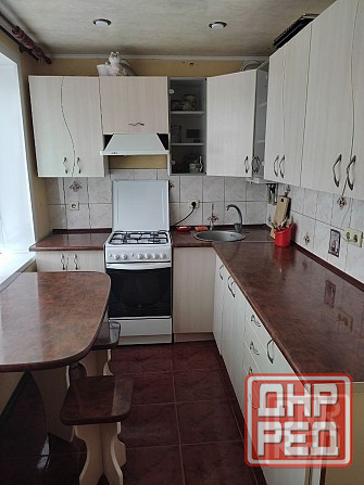 Продам 2к.м-р Октябр/21 гор.больница Донецк - изображение 2