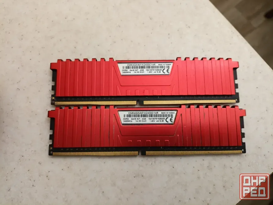 Комплект Corsair DDR4 8Gb для компьютера Макеевка - изображение 1