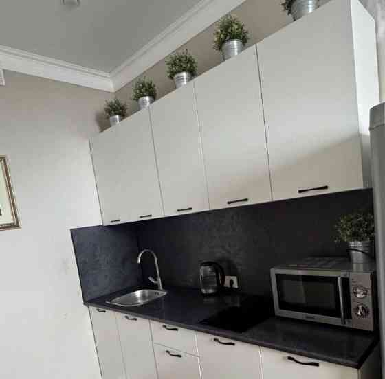 Сдаётся уютная однокомнатная квартира площадью 46 кв. м на 4 этаже. Ворошиловский район, ориентир До Донецк