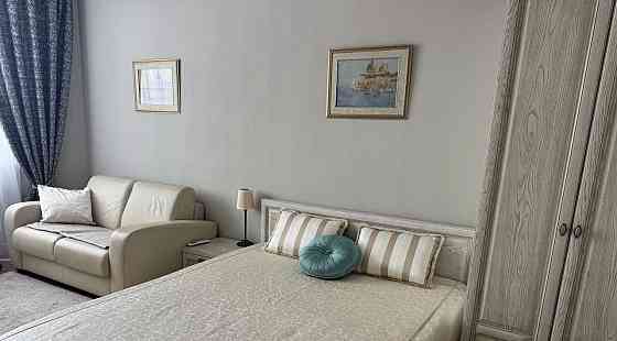 Сдаётся уютная однокомнатная квартира площадью 46 кв. м на 4 этаже. Ворошиловский район, ориентир До Донецк