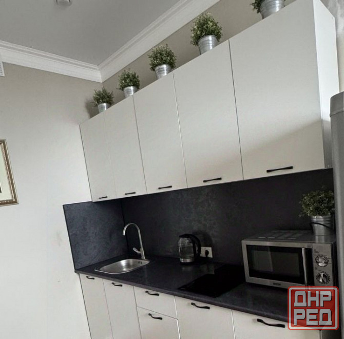 Сдаётся уютная однокомнатная квартира площадью 46 кв. м на 4 этаже. Ворошиловский район, ориентир До Донецк - изображение 1