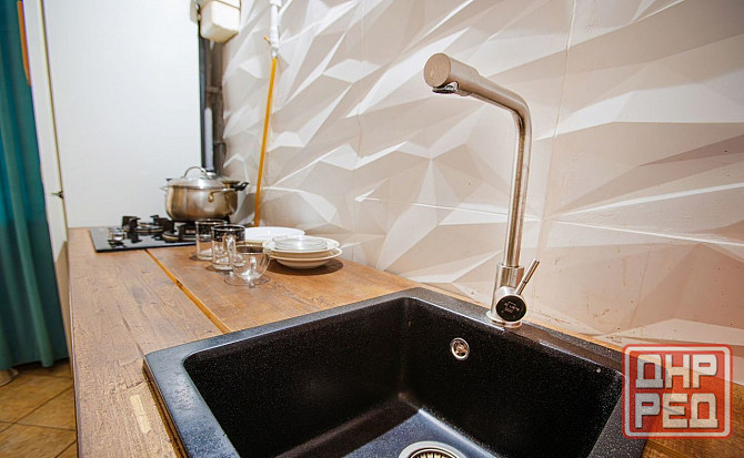 Сдaю уютную однокoмнатную квартиру на длительный сpoк. Калининский район, ориентир парк Шахтостроит Донецк - изображение 3