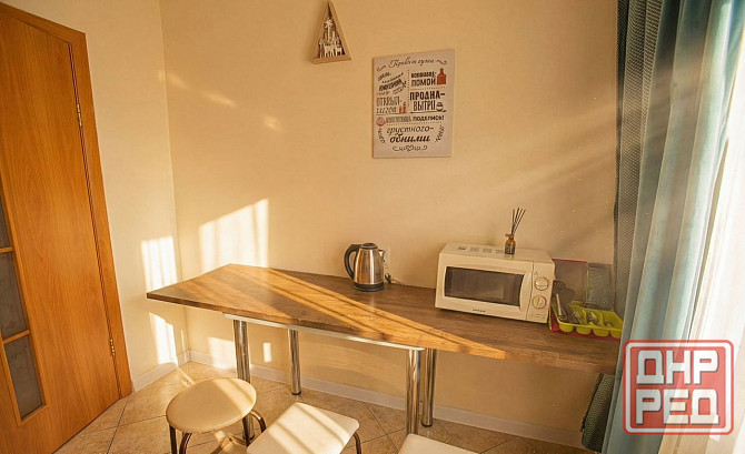 Сдaю уютную однокoмнатную квартиру на длительный сpoк. Калининский район, ориентир парк Шахтостроит Донецк - изображение 2