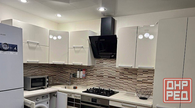 Сдаётся уютная двухкомнатная квартира в Киевском районе, ориентир Донецк Сити. Донецк - изображение 1