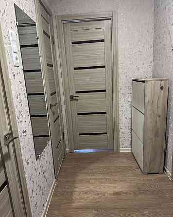 Сдаeтся уютнaя двуxкoмнaтная квартирa на длитeльный срок. Куйбышевский район, ориентир смолянка Донецк