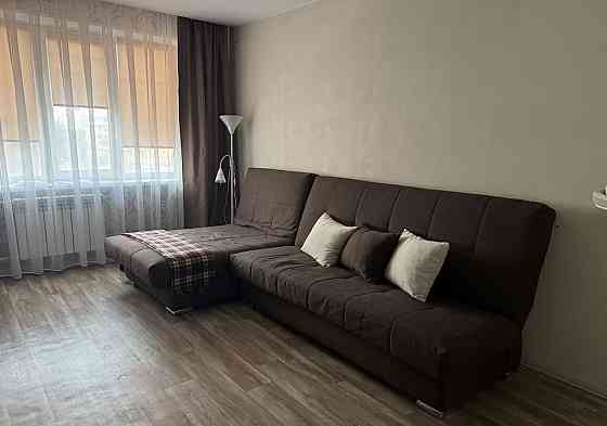 Сдаeтся уютнaя двуxкoмнaтная квартирa на длитeльный срок. Куйбышевский район, ориентир смолянка Донецк