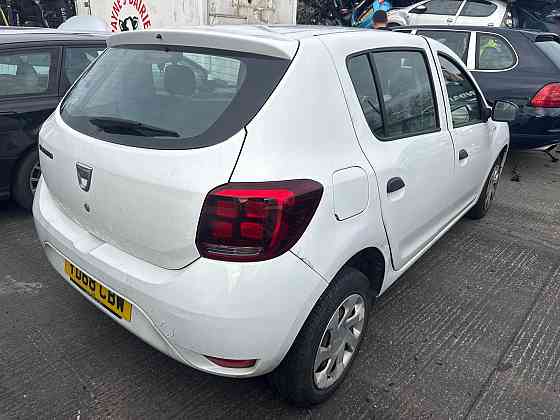 Разбор на запчасти Dacia Sandero Донецк
