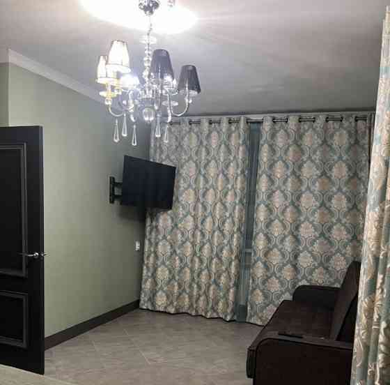 Сдаётся уютная однокомнатная квартира. Ленинский район, ориентир Ленинский проспект(ближе к цирку) Донецк