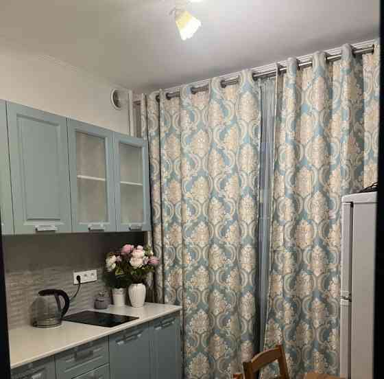 Сдаётся уютная однокомнатная квартира. Ленинский район, ориентир Ленинский проспект(ближе к цирку) Донецк