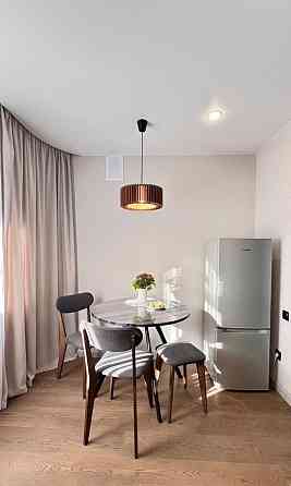 Cдаётcя уютная кваpтирa с новым, качеcтвенным pемoнтом. Донецк