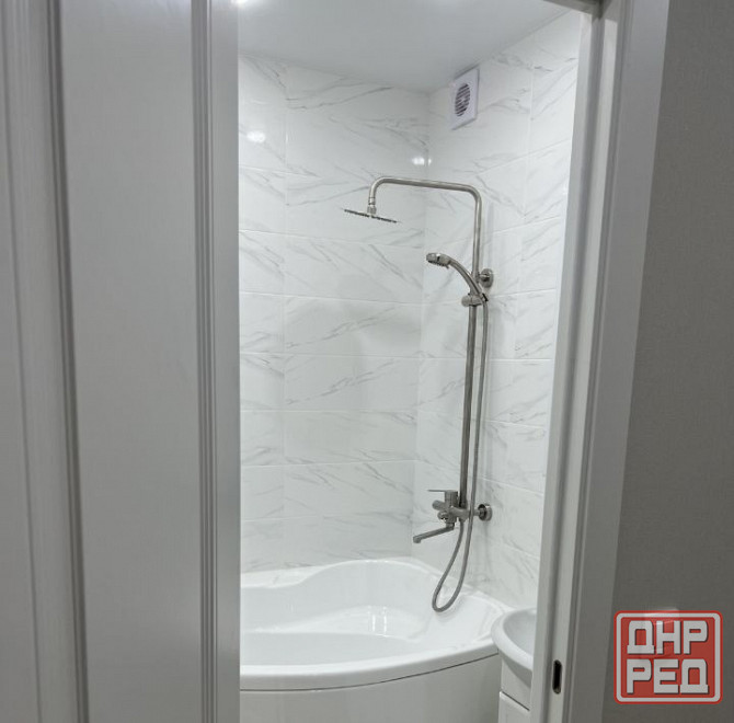 Сдаю светлую (окна расположены в солнечной стороне) и уютную однокомнатную квартиру на длительный ср Донецк - изображение 5