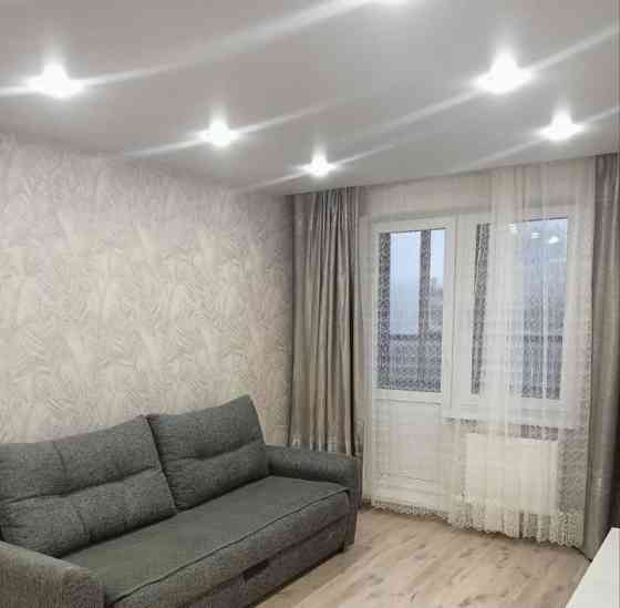 Сдаётся в аренду уютная однокомнатная квартира площадью 40 кв. м. на 3 этаже . Калининский район. ор Донецк